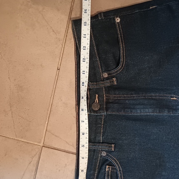 Lands End High-Rise Slim Ankle Jean - Picture 7 of 12